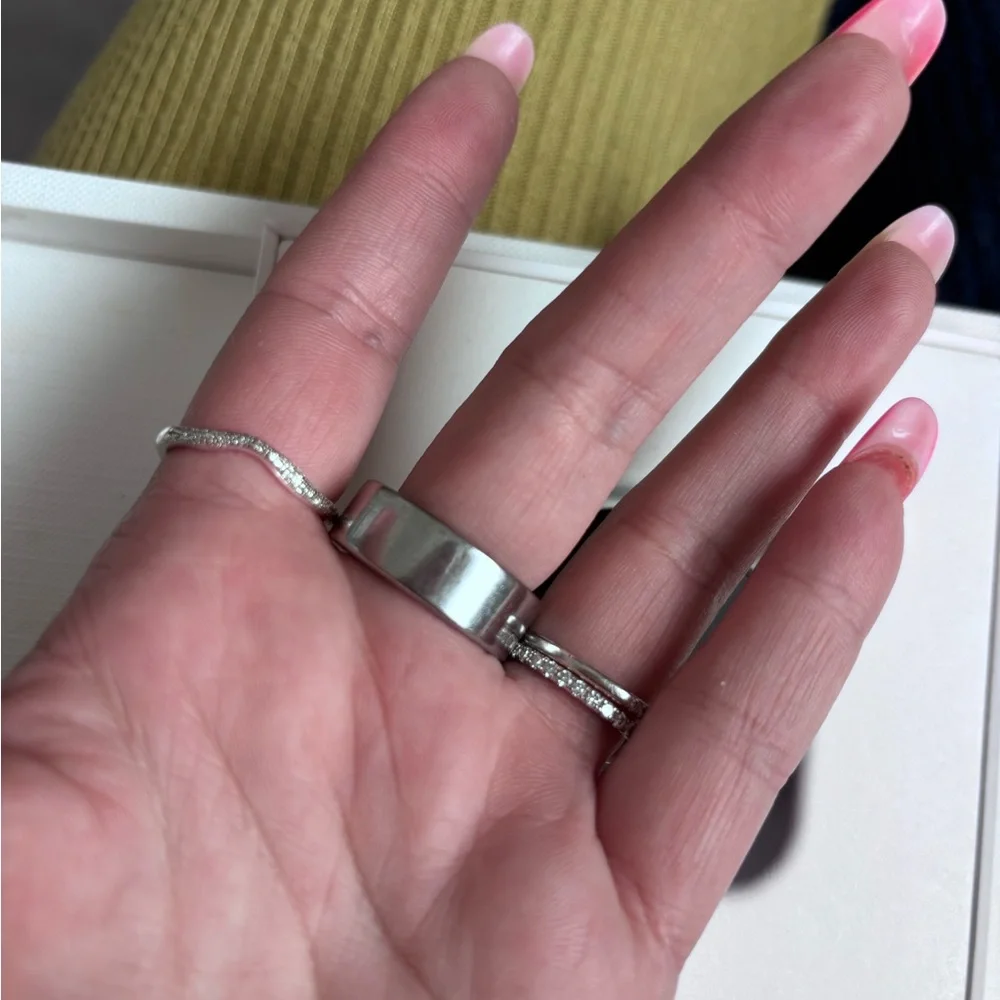 Oura Ring Gen3 Heritage Silver US8 set - Picture 7 of 10